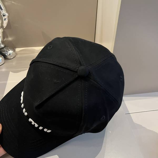 Miu Miu Hat MUH00195